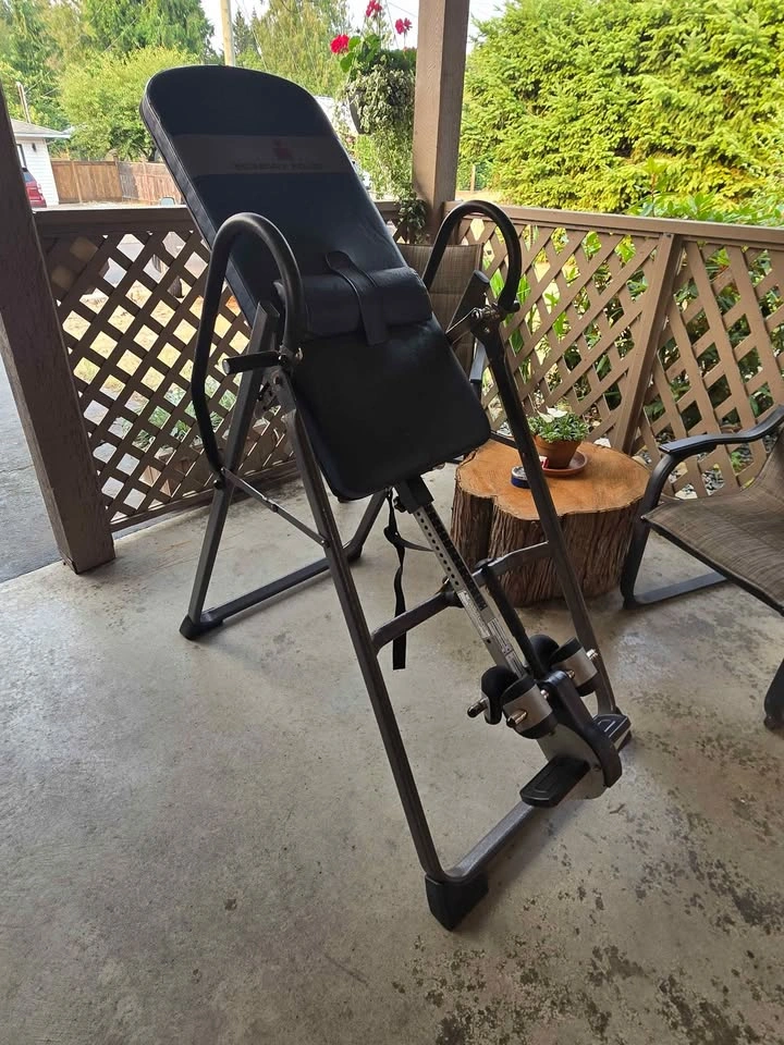 Ironman Memory Foam Inversion Table