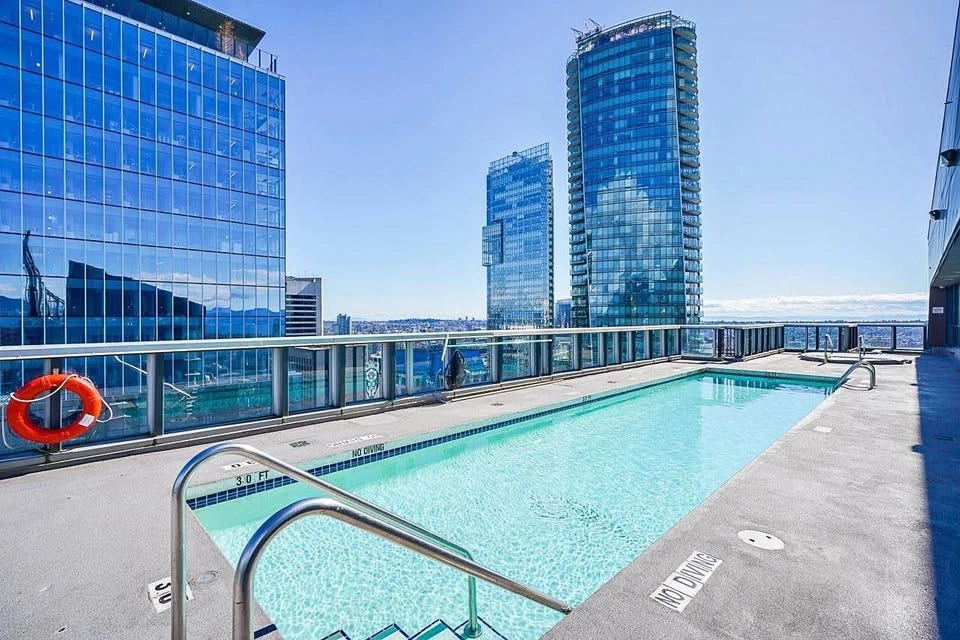2 Beds 1 Bath - Apartment