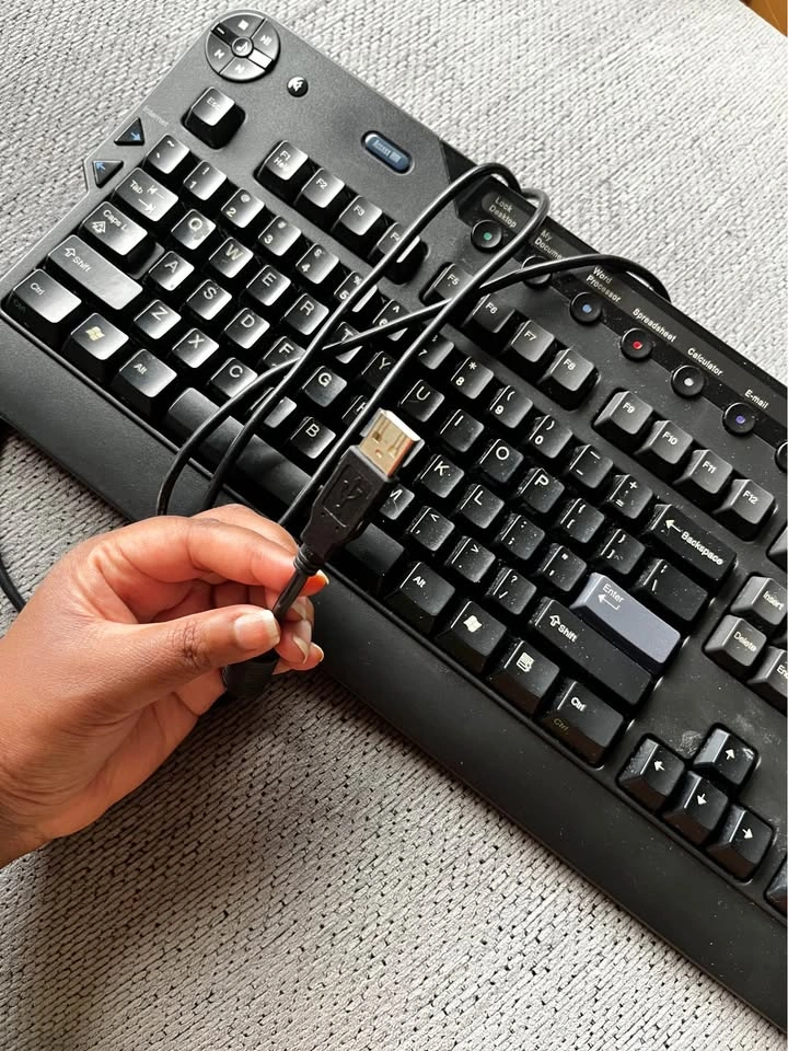 IBM SK-8815 USB Keyboard - photo 2
