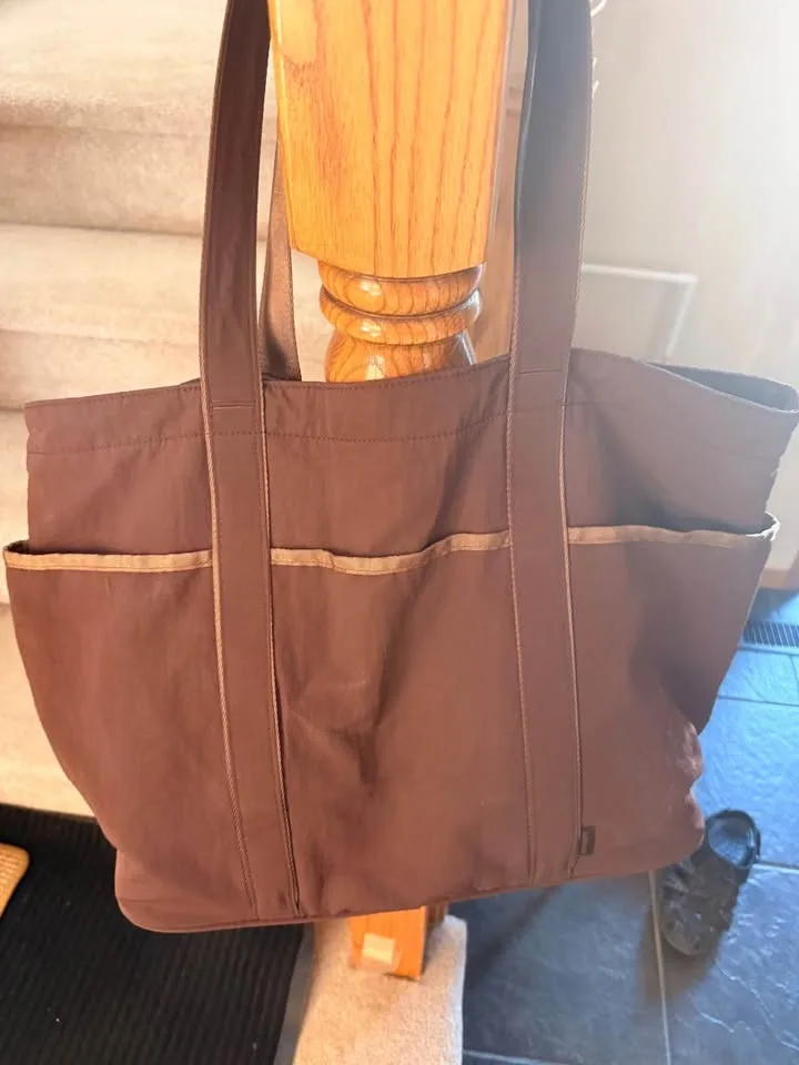 Lululemon Daily Multi-Pocket Tote Bag - photo 3