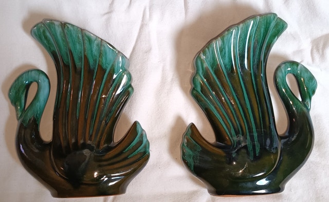 2 Vintage 1960's Canada Blue Mountain Pottery 6" Swan Vase