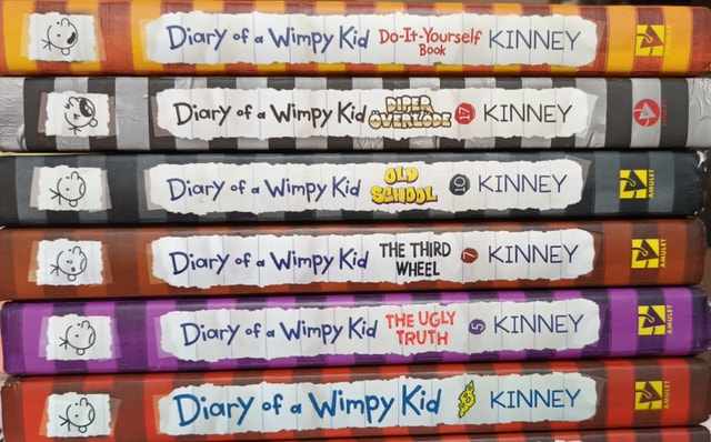 6 x Diary of a Wimpy Kid Books & Do-It-Yourself Book - photo 2