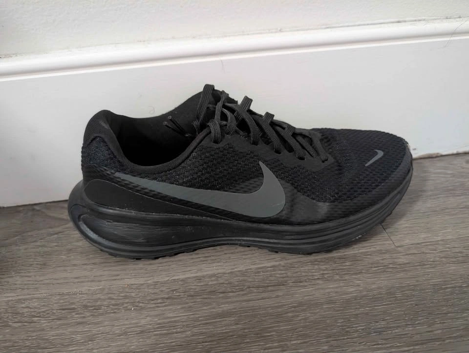 Nike Revolution 8 Running Shoes - Black - Size 7 - photo 4