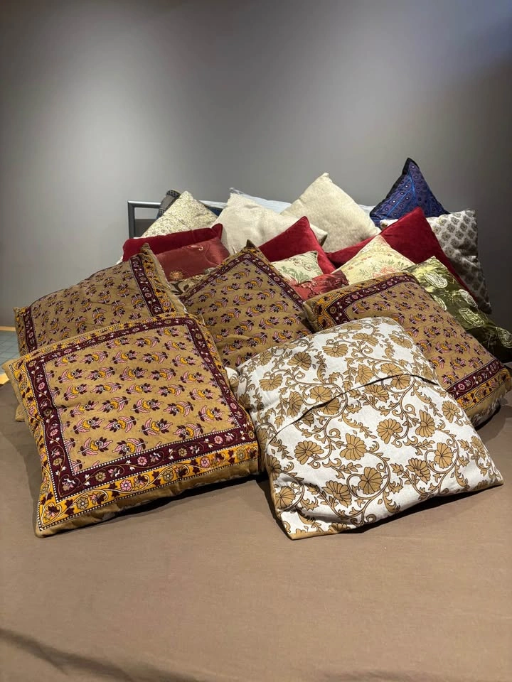 Assorted Decorative Throw Pillows - photo 4