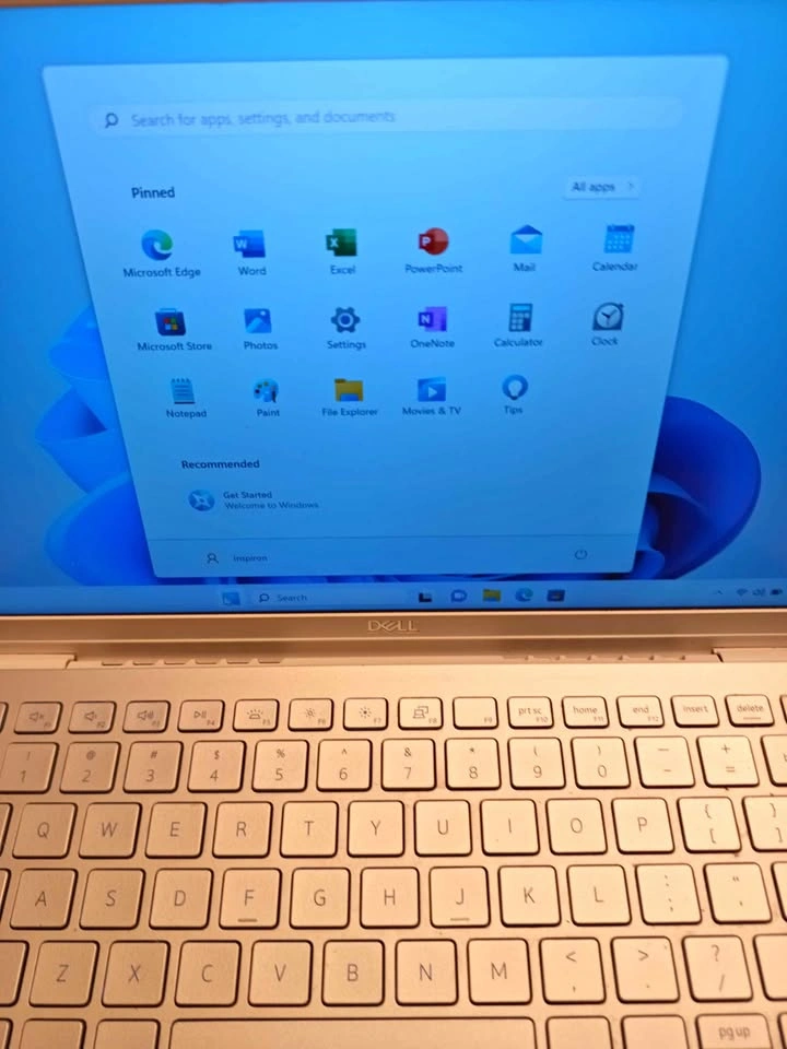 Dell Inspiron 5391 i3-10110U 4GB RAM 256GB SSD Win 11 Touch
