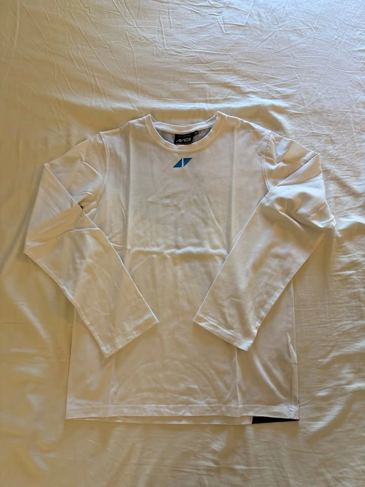 Avicii Stories 10th Long Sleeve Blue T-Shirt XS