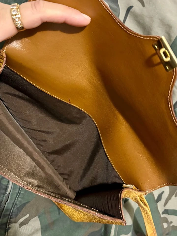 Vintage Leather Clutch Yellow Ochre - photo 2