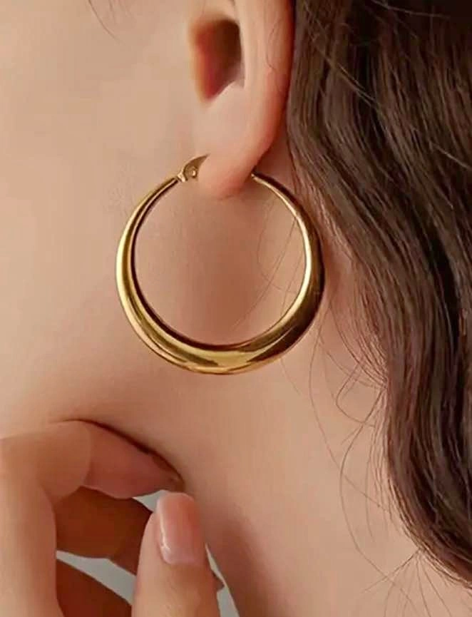 The Perfect Hoop - Gold Hoop Earrings