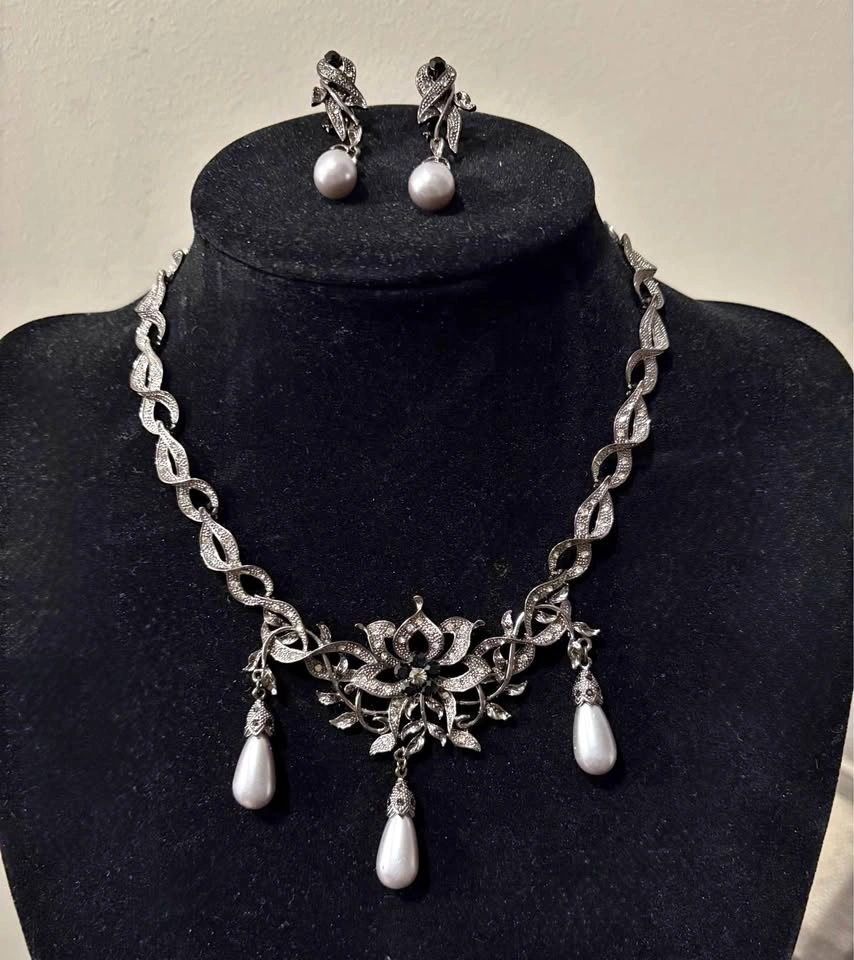 Elegant Pearl & Rhinestone Set