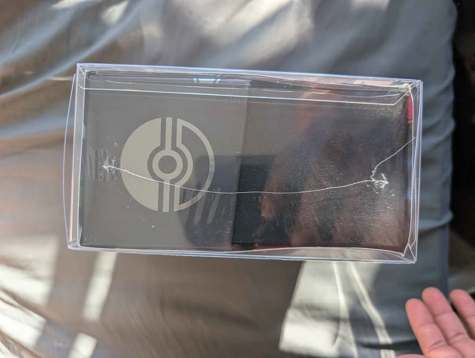 Pokémon Center Elite Trainer Box Pitch Black - photo 2