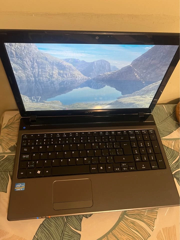 Acer laptop core i5 12gb ram 256gb ssd - photo 5