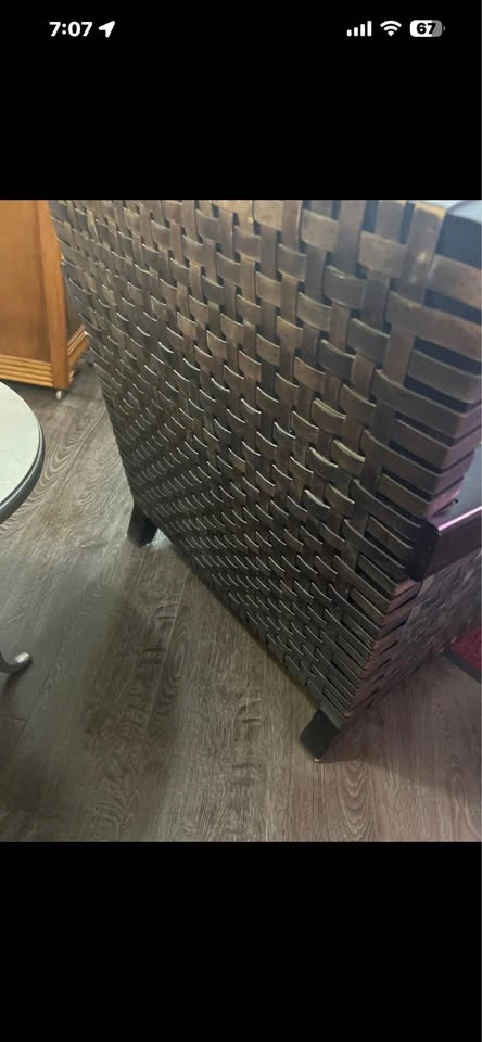 Vintage 1990s Solid Wood & Woven Leather Strap Armchairs (Pair) - photo 2
