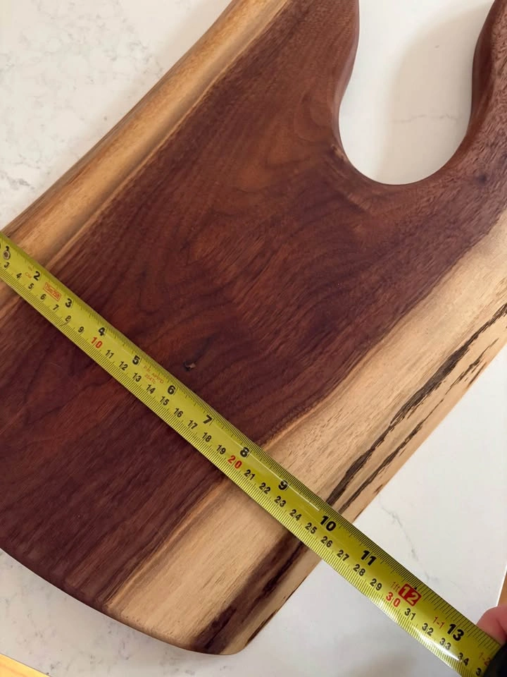 Solid custom wood cheese board / cutting board - photo 3