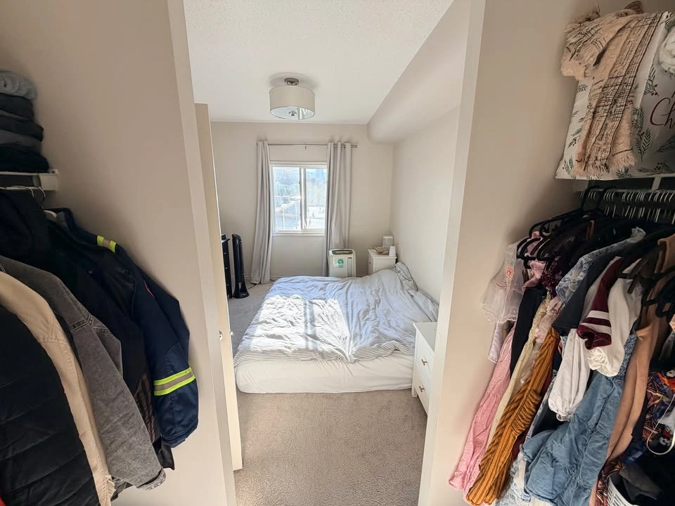 2 Beds 2 Baths Apartment - photo 3