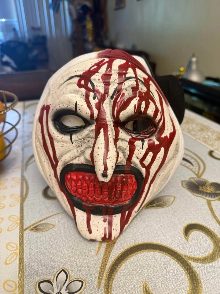 Bloody Clown Costume Mask - photo 2
