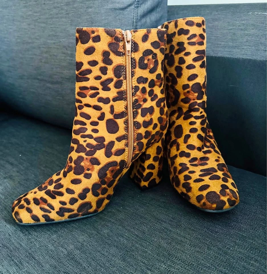 Street Wear Society Leopard Print Ankle Boots -Women’s Size 8