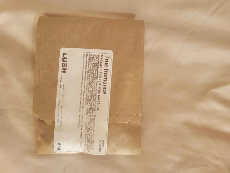 LUSH True Romance Massage Bar - photo 3