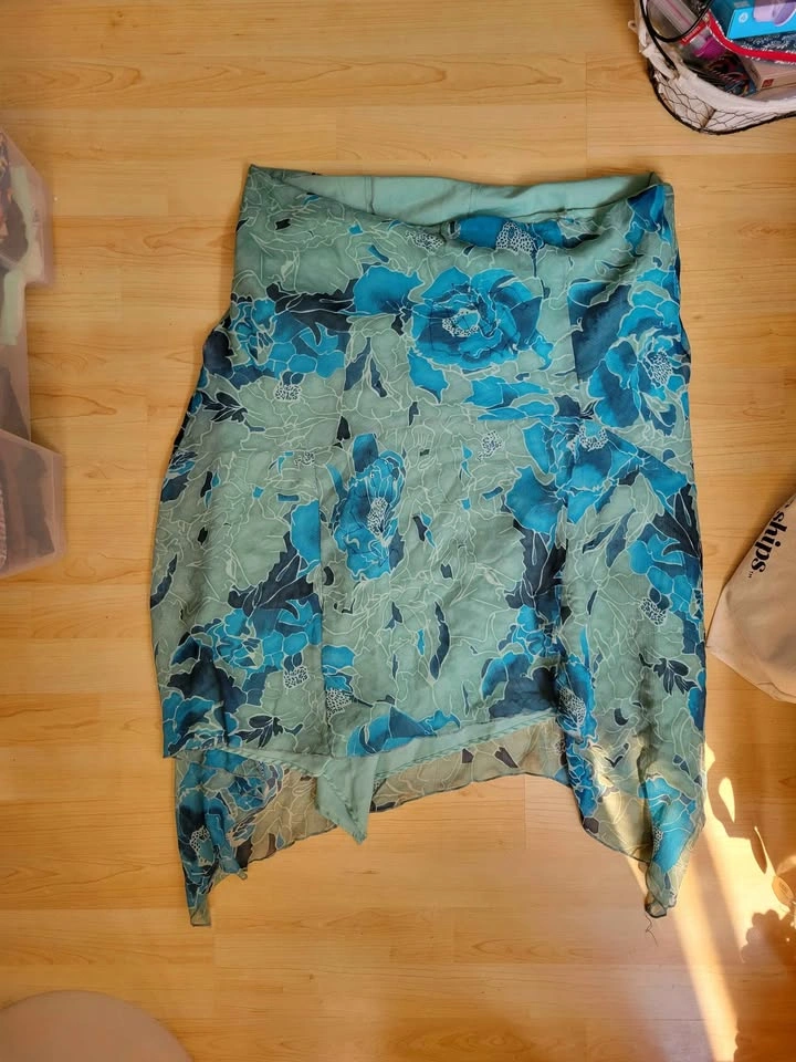 Encore Floral Midi Skirt Size 14 - photo 5