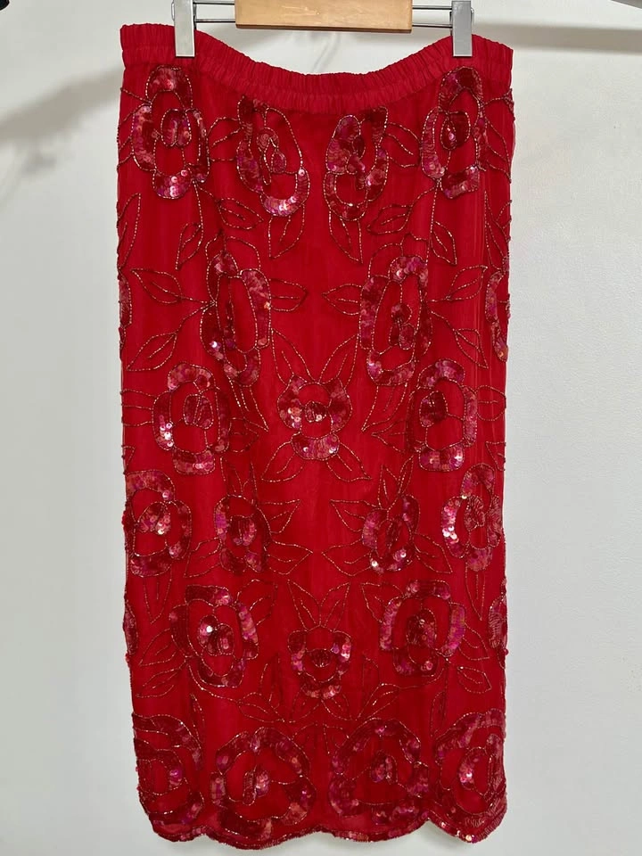 Red Silk Beaded Sequin Rose Skirt — Size XL - photo 2