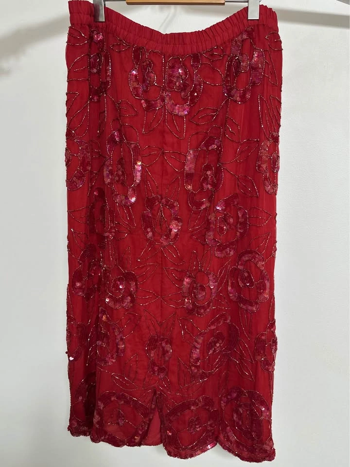Red Silk Beaded Sequin Rose Skirt — Size XL - photo 5