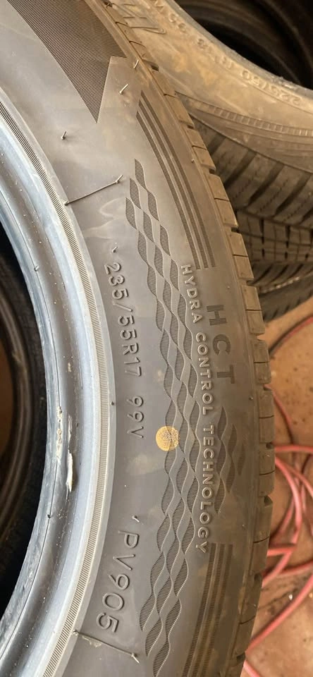 Motomaster hydra edge plus 235/55R17 - photo 5
