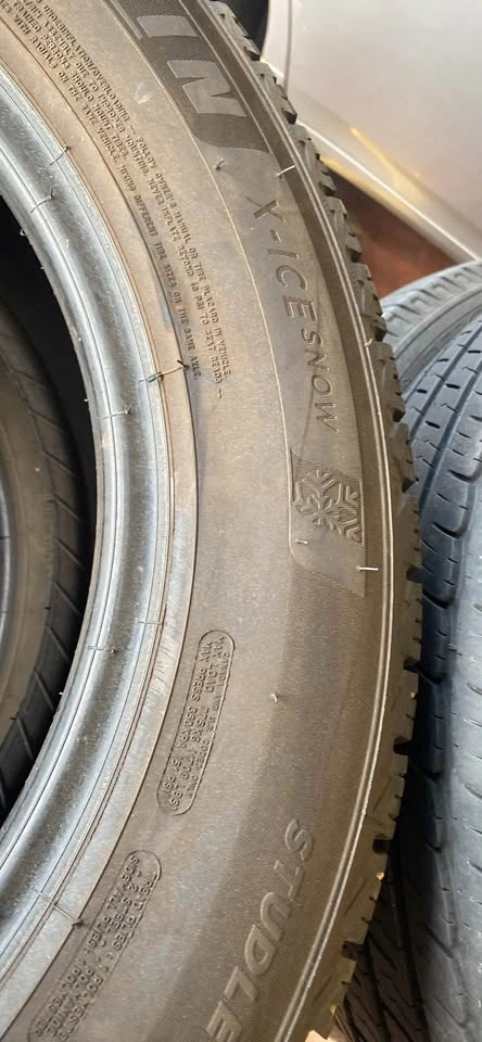 Michelin X-Ice Snow 215/65R17 Tire - photo 3