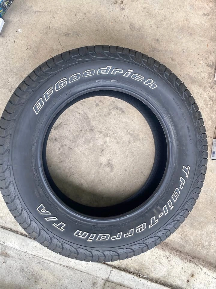 275/60R20 BF Goodrich Trail-Terrain T/A 115T