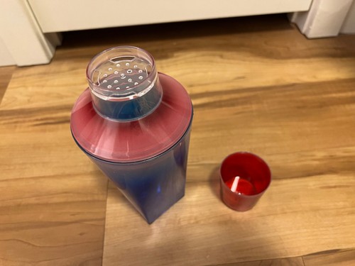 Bubba Gump Cocktail Shaker - Red White and Blue - Plastic - New - photo 4