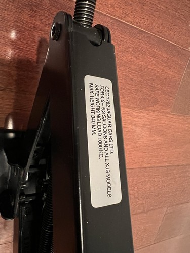 Scissor Car Jack For Jaguar - photo 3