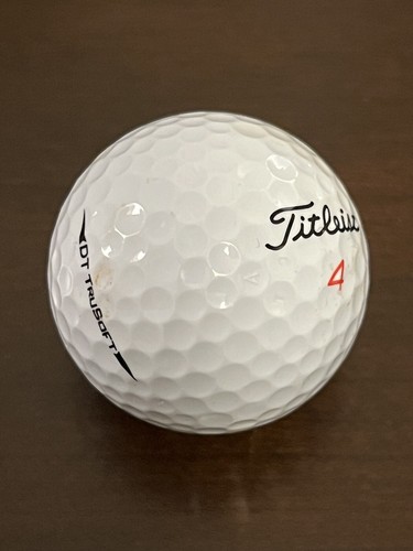 Mixed Lot of Used Golf Balls - Titleist, Volvik, Molitor, Top Fl - photo 3