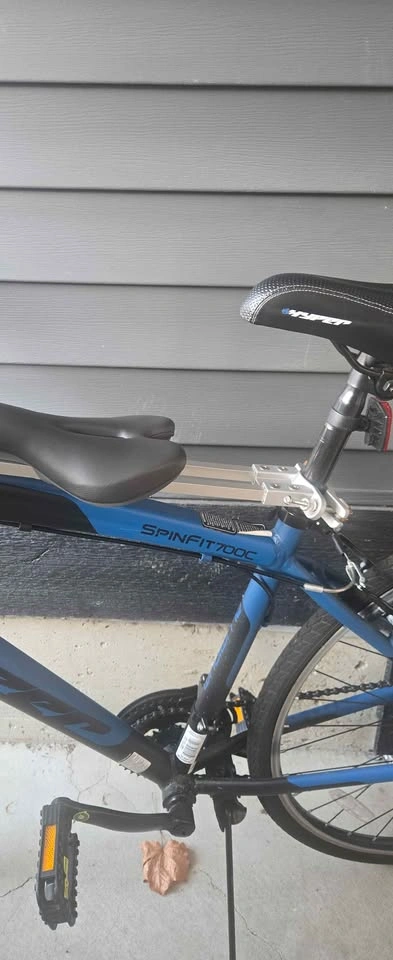 SpinFit 700C Bike with Baby Seat - photo 3