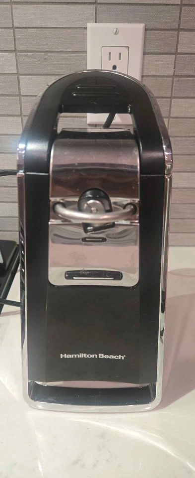 Hamilton Beach Electric Automatic Can Opener - photo 2