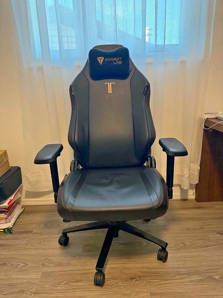 Secretlab TITAN Evo 2022 Gaming / Ergonomic Office Chair