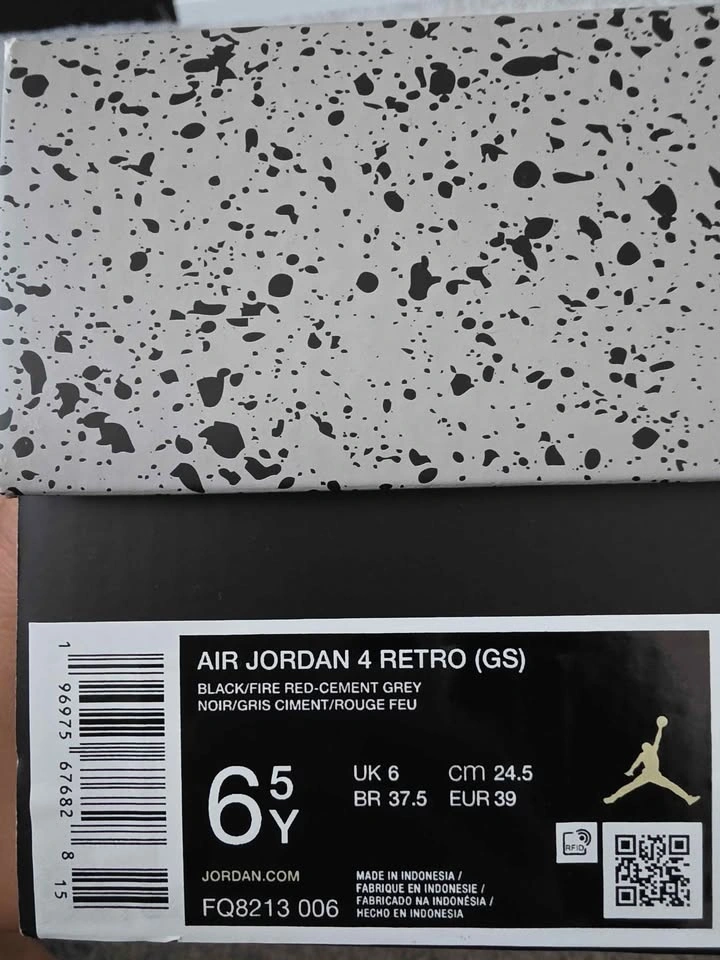 Air Jordan 4 Retro (GS) Size 6.5Y *firm price* - photo 3