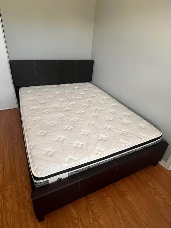 Kingsdown Queen Mattress – Euro Top / Split Head (Made in Canada - photo 2