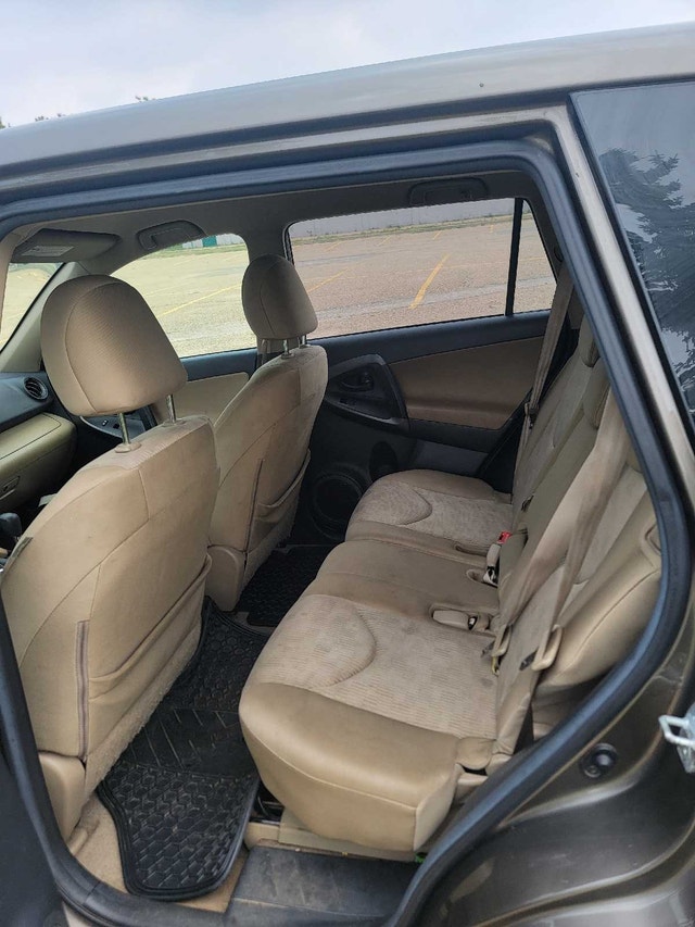 2009 toyota RAV4 2WD - photo 3