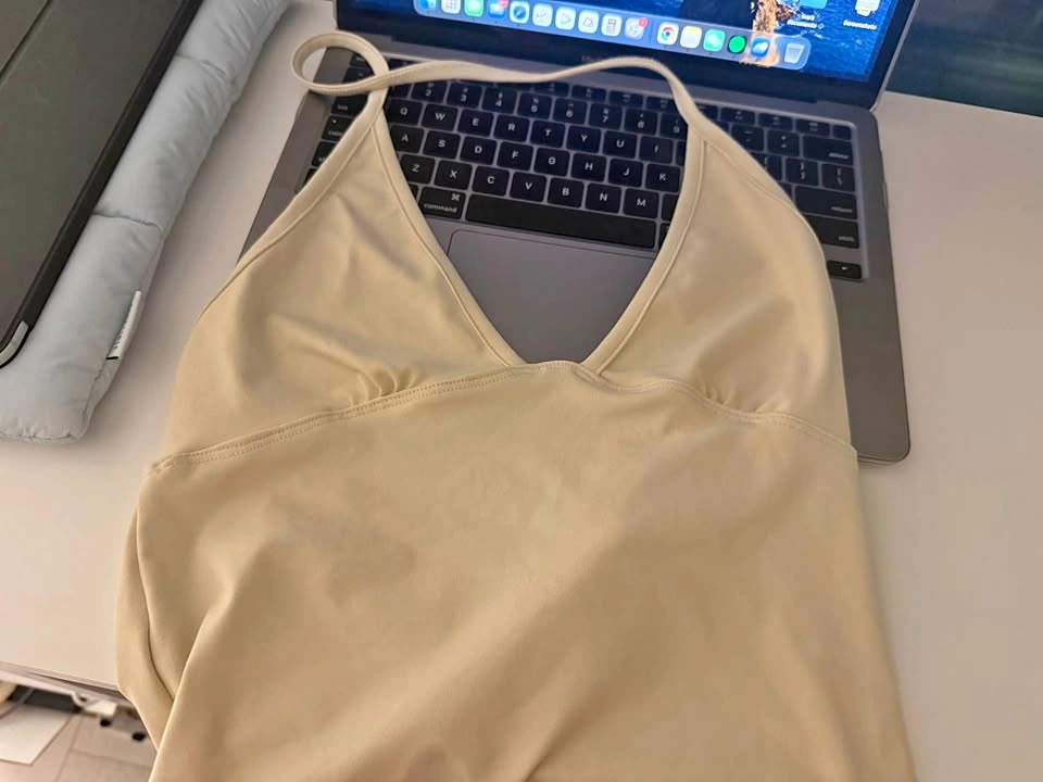 Tank air top