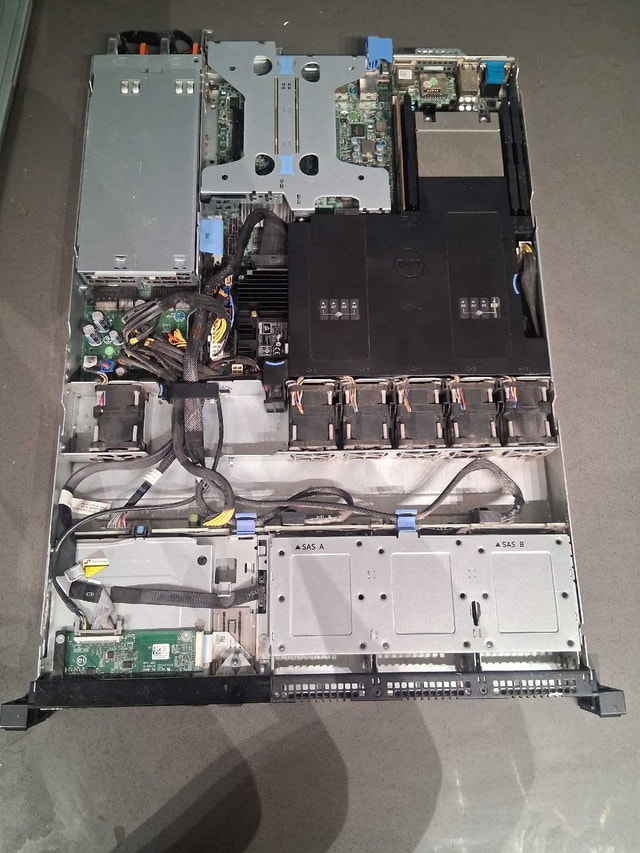 Dell R430 8 bay Dual PSU + Extras - photo 2