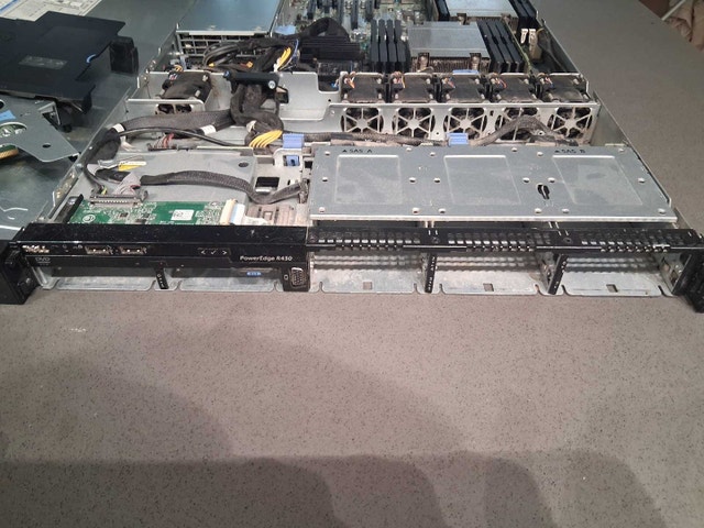 Dell R430 8 bay Dual PSU + Extras - photo 3