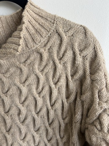 Honeycomb Knit 100% Wool Sweater - photo 2