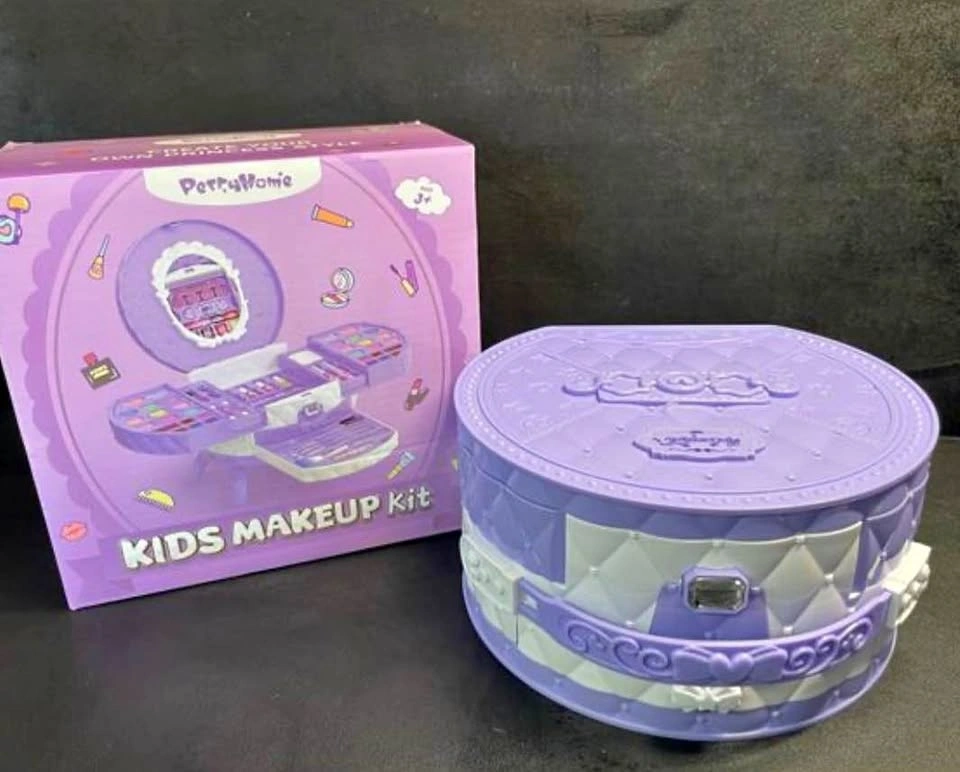 Girls Make Up Toy Set