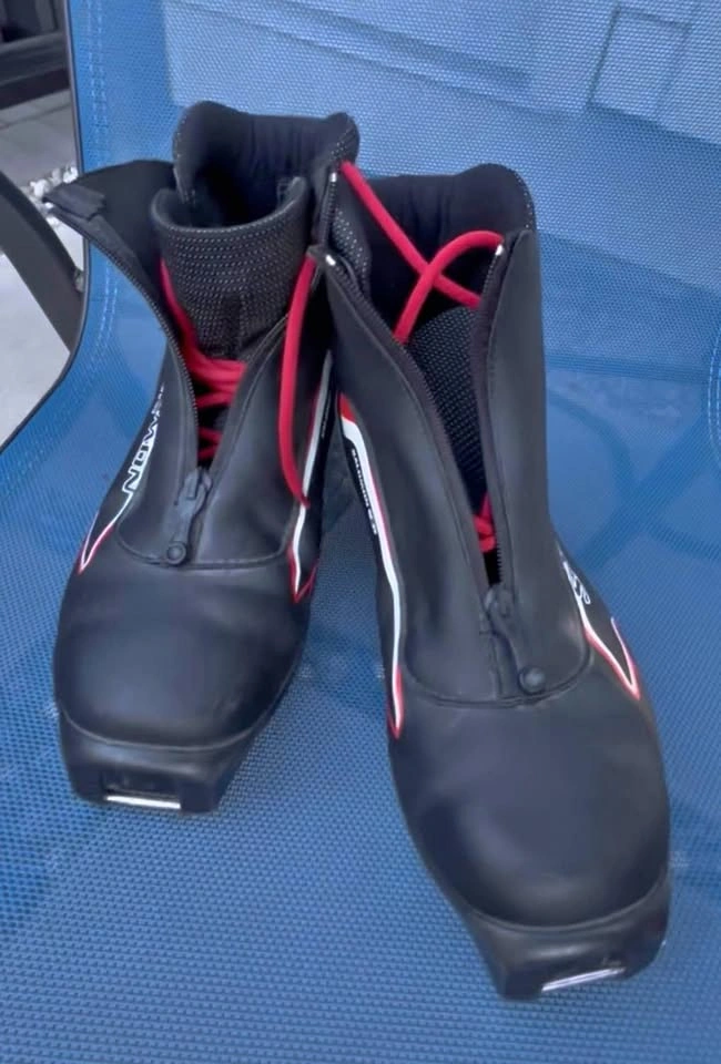 $20 Salomon R Touring SNS cross country ski boots