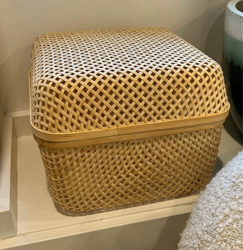 $10 Smarra IKEA box/basket. In excellent condition. - photo 3
