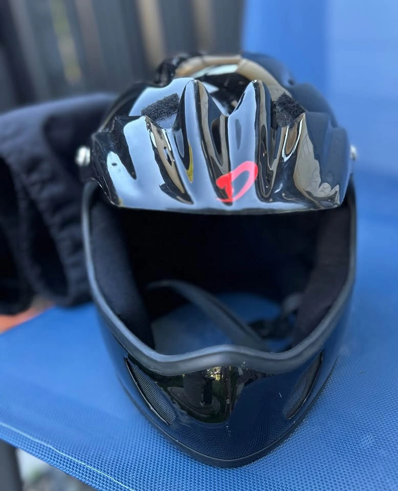$10 Vintage youth Raleigh BMX helmet (56-58 cm) - photo 3