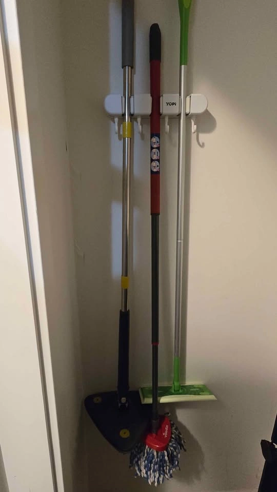 YOPI Wall-Mounted Broom and Mop Holder - photo 3