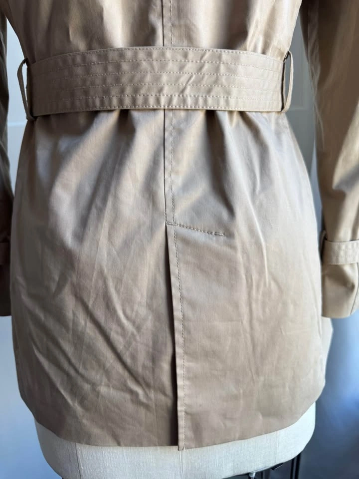 New With Out Tags Ladies Size Small Jacket - photo 3