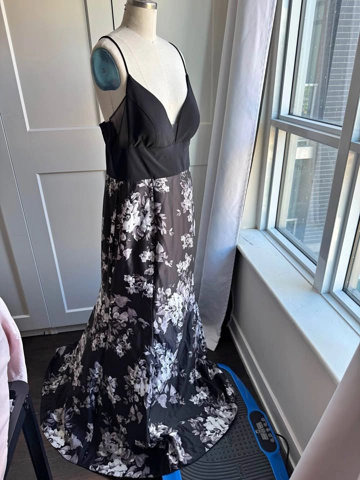 Ladies Size 17 Special Occasion Dress - David's Bridal