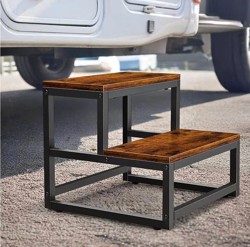 Indoor / Outdoor 2 Step Stool - 500lbs Capacity - Brand New