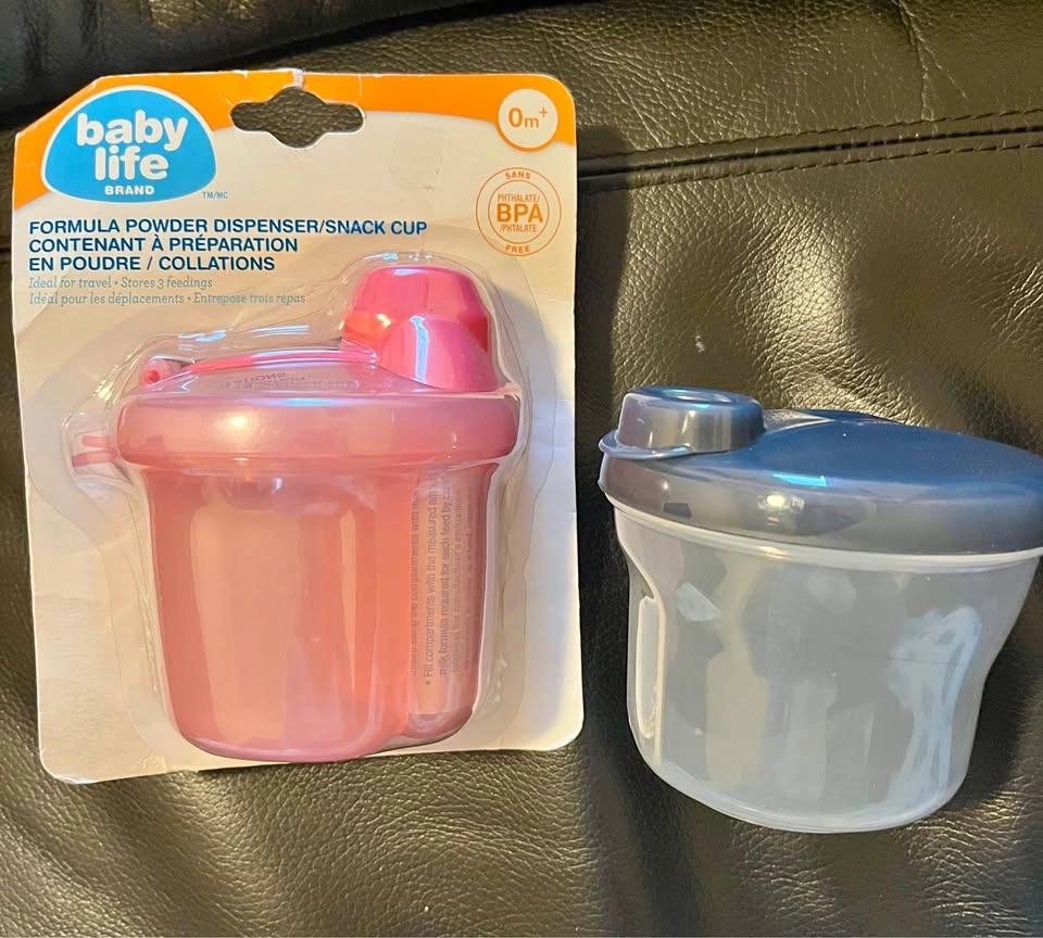 Formula dispenser cups