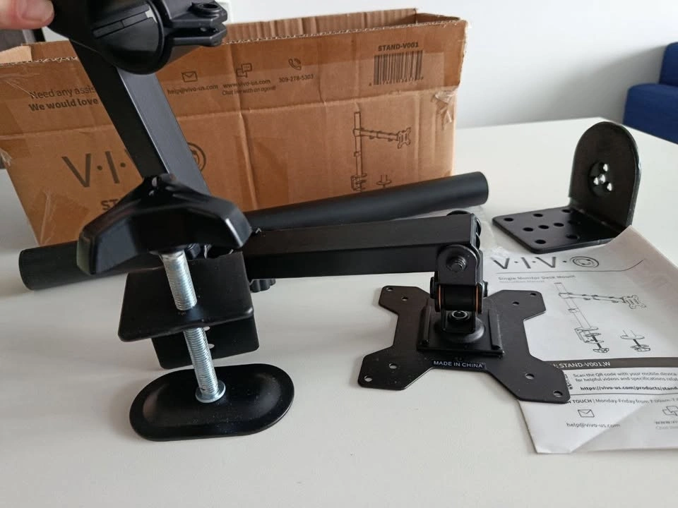VIVO Single Monitor Arm Desk Mount – Excellent Condition - photo 3